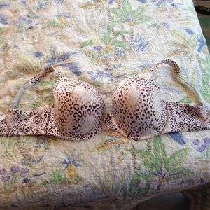 VS Perfect Coverage Leopard Bra