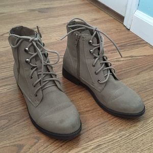 Cute Gray Boots