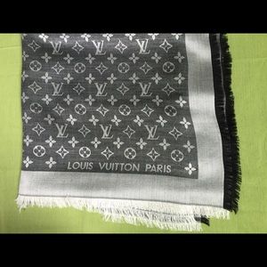 Louis Vuitton scarf/shawl