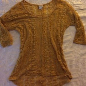 Gold Daytrip top