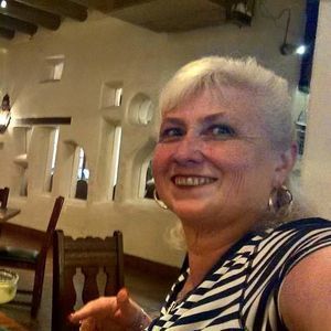 Meet your Posher, Connie
