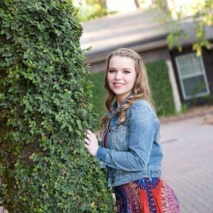 Meet your Posher, Kaylee