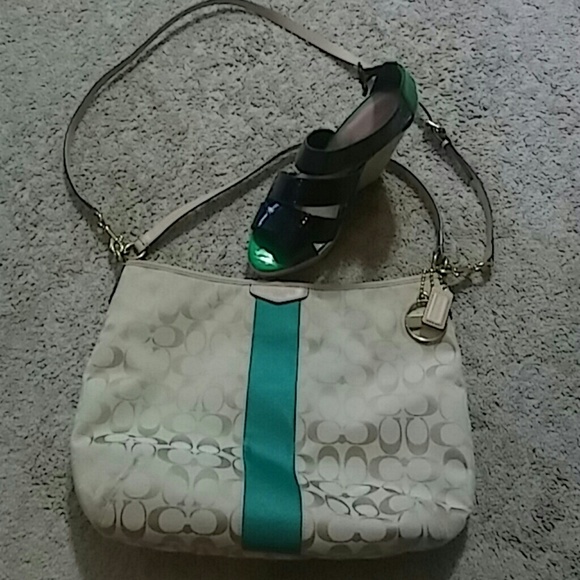 Coach Handbags - FIRM*30 min SALE*** COACH (Authentic)