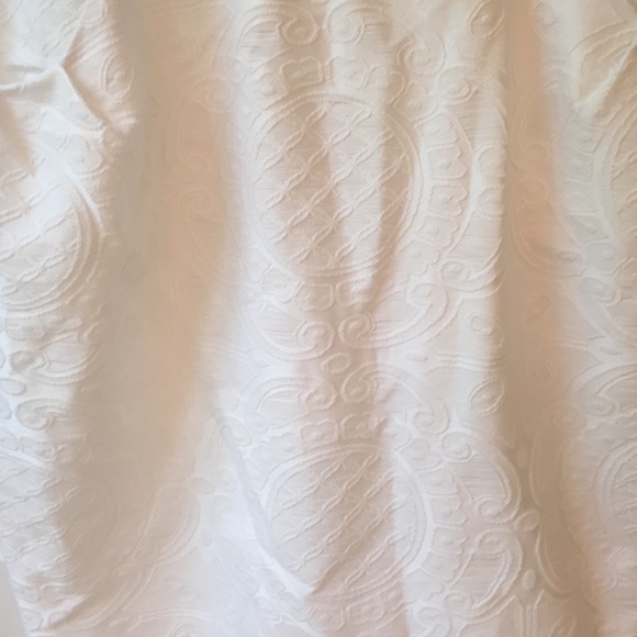 White Dress w/Belt size 10 - Picture 3 of 3