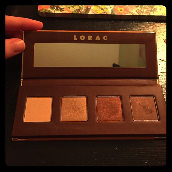 Lorac eye shadow palette