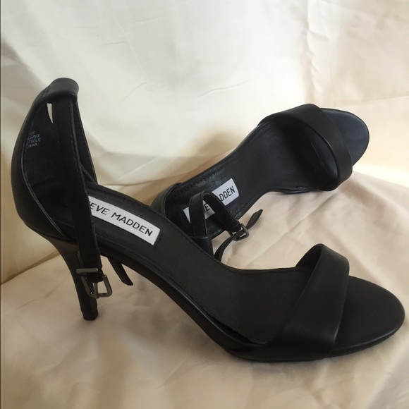 STEVE MADDEN Leather Mini Kitten Heel - Size 7M