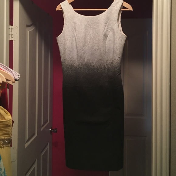 Amazing slimming dress.