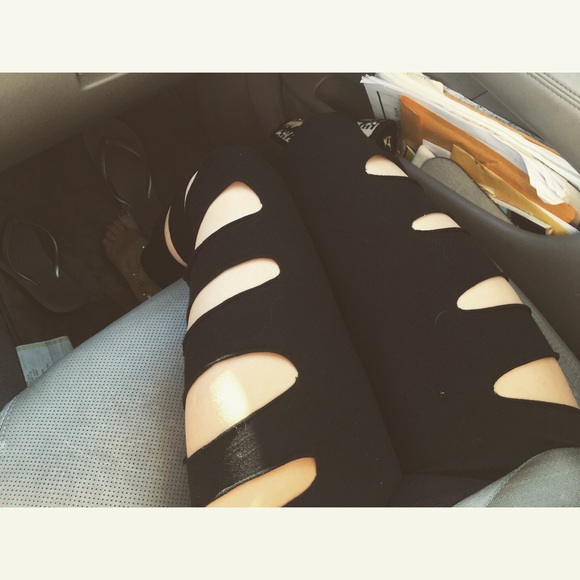 Side slit leggings size small