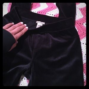 Juicy couture sweatpants. soo comfy