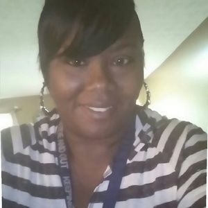 Meet your Posher, Tinisha