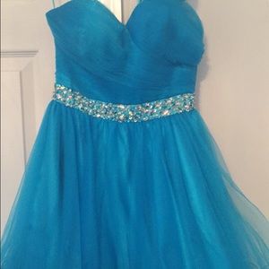 Short prom dress