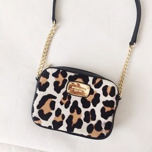 Michael Kors Hamilton Crossbody🎉