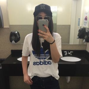 Meet your Posher, Ying