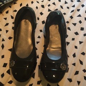 Coach flats