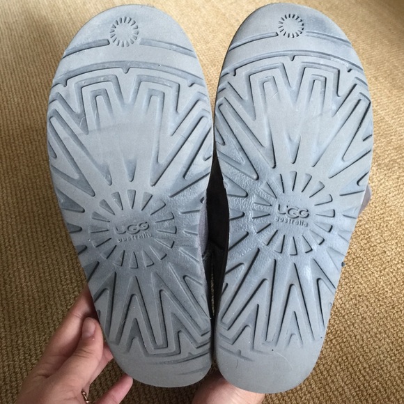 Tall Ugg Boot (gray) - Picture 3 of 4