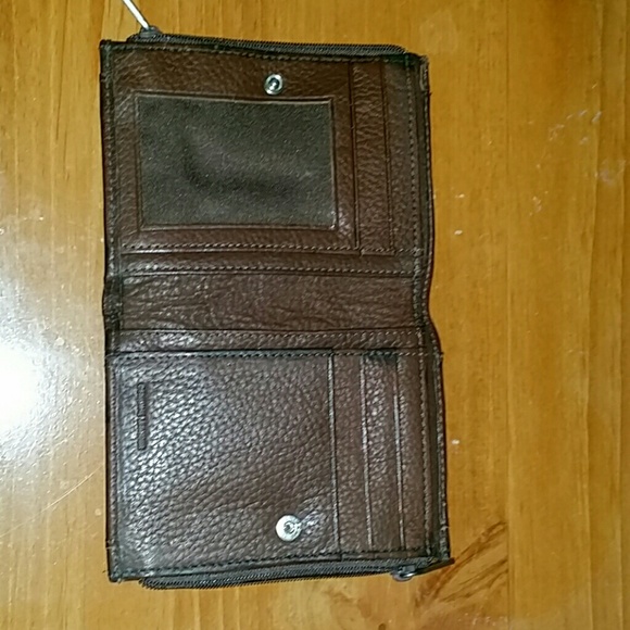 Kenneth Cole Reaction - Picture 2 of 4