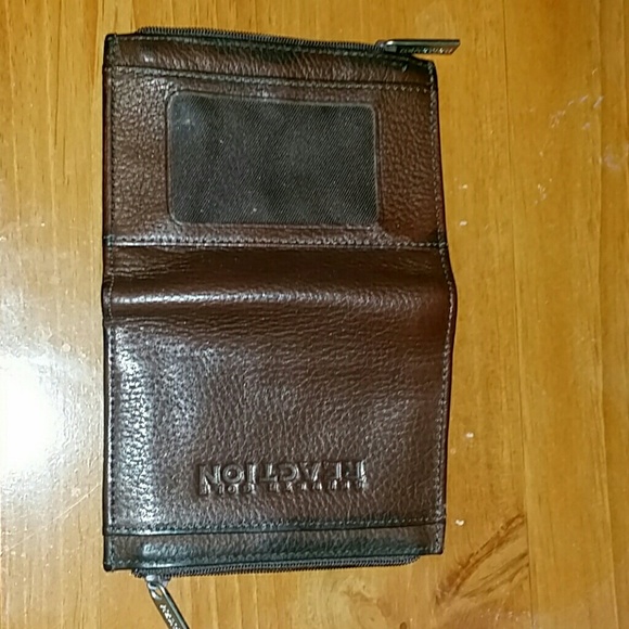 Kenneth Cole Reaction - Picture 3 of 4