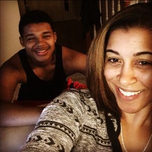 Meet your Posher, Sharon