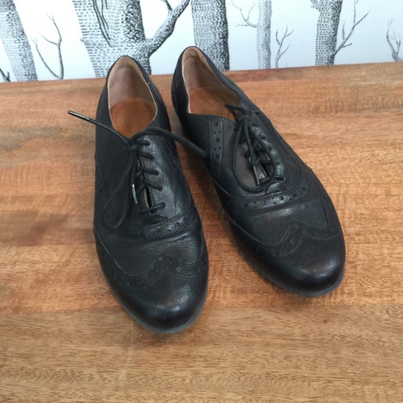 clarks indigo oxfords