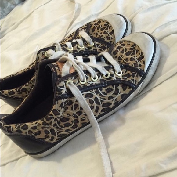 Coach sneakers size 8