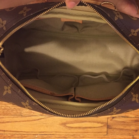 louis vuitton small travel bag deauville