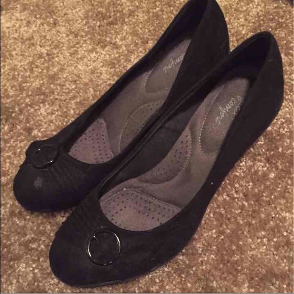 Dressy shoes