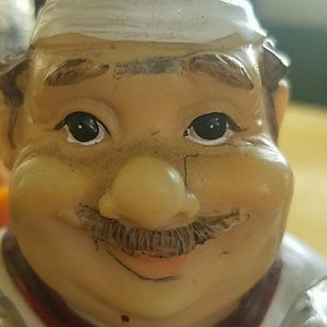 Meet your Posher, Karol