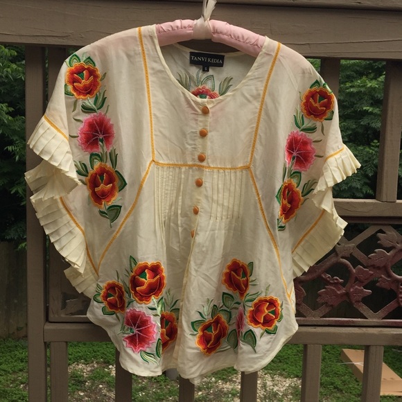 Gorgeous embroidered top