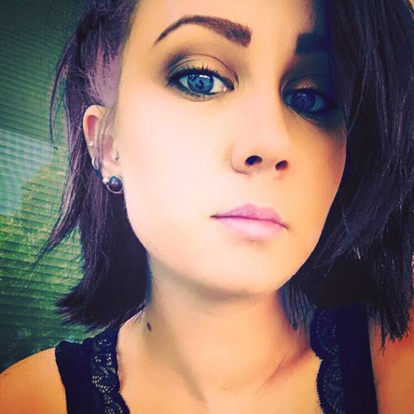 Meet your Posher, Sandi