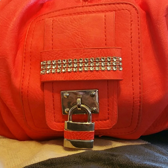 Large coral purse