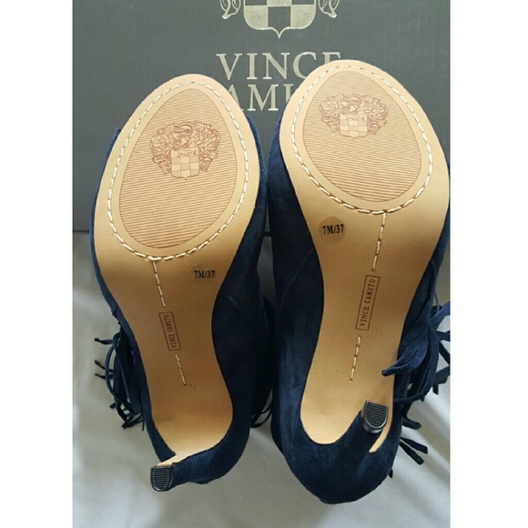 LAST DAY Vince Camuto Fringe Ferdinand Booties - Picture 4 of 4