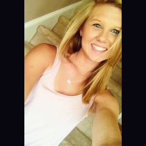 Meet your Posher, Janelle