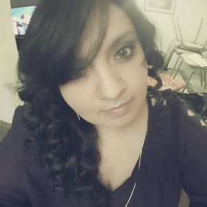 Meet your Posher, Veronica