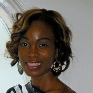 Meet your Posher, Shana