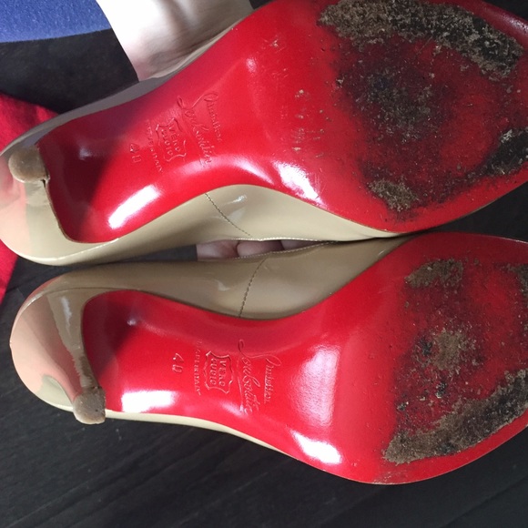 Christian Louboutin patent pumps - Picture 4 of 4