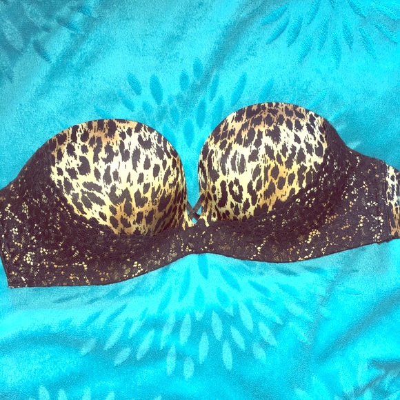 Cheetah print strapless bra