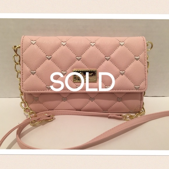 Betsey Johnson Handbags - ~SOLD~ BETSEY JOHNSON Pink & Cream CROSSBODY BAG
