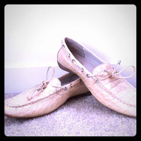 Sperrys worn ONCE!!