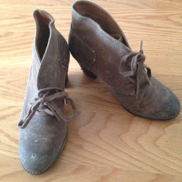 Clarks heel desert booties, size 7