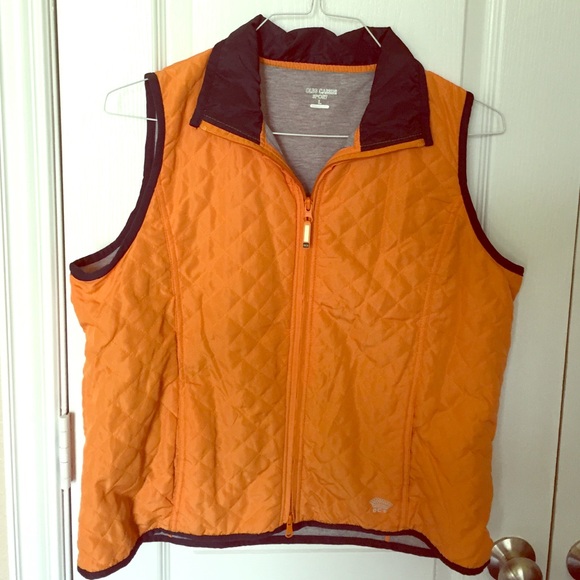 Oleg Cassini vest
