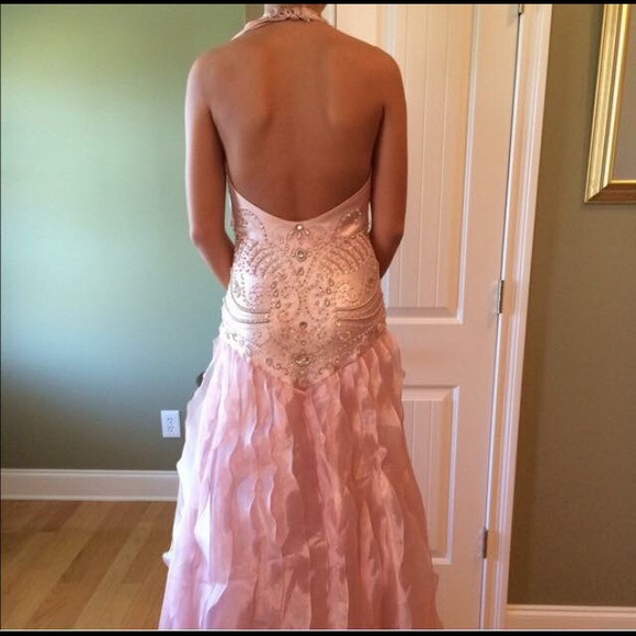 Dress - Picture 3 of 4