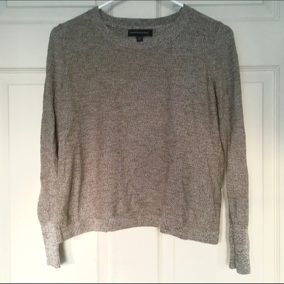 ✖️SOLD✖️ Banana Republic Cross-Back Sweater - Picture 1 of 3