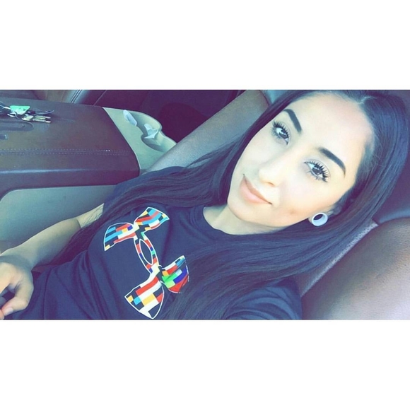 Meet your Posher, 'daniela