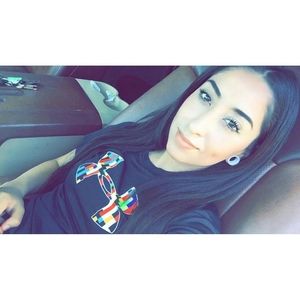 Meet your Posher, 'daniela