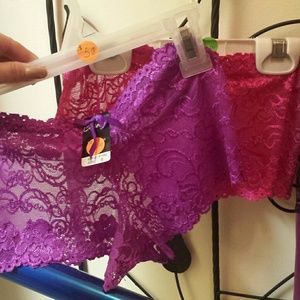 Women and mens umdergear