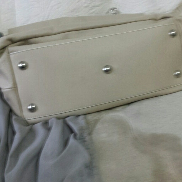 Purse - Picture 4 of 4