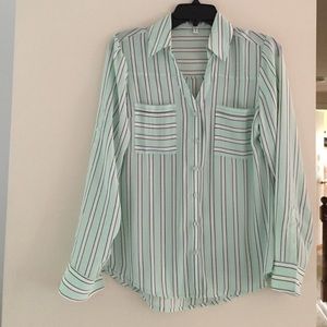 Beautiful portofino blouse from express