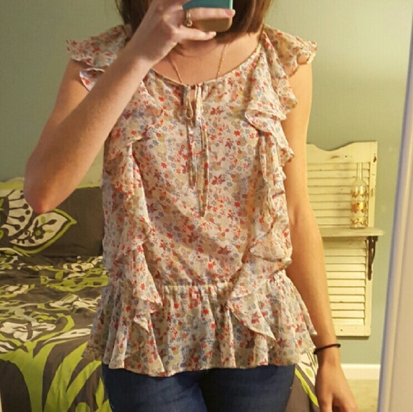 Ruffled Top