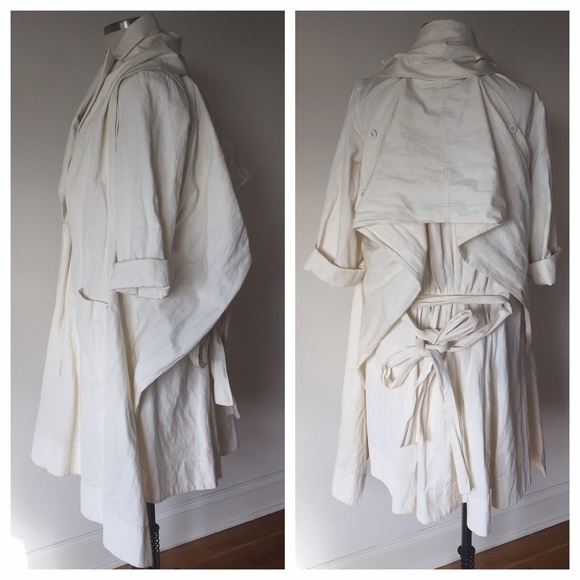 Beautiful Off White Max Azria Convertible Trench - Picture 4 of 4