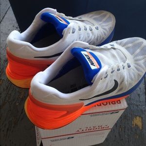 Nike Lunarglide 6 running shoes